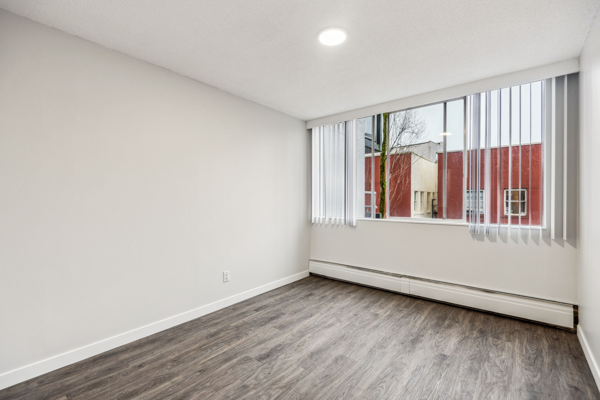 Central Plaza - 1 Bedroom 4